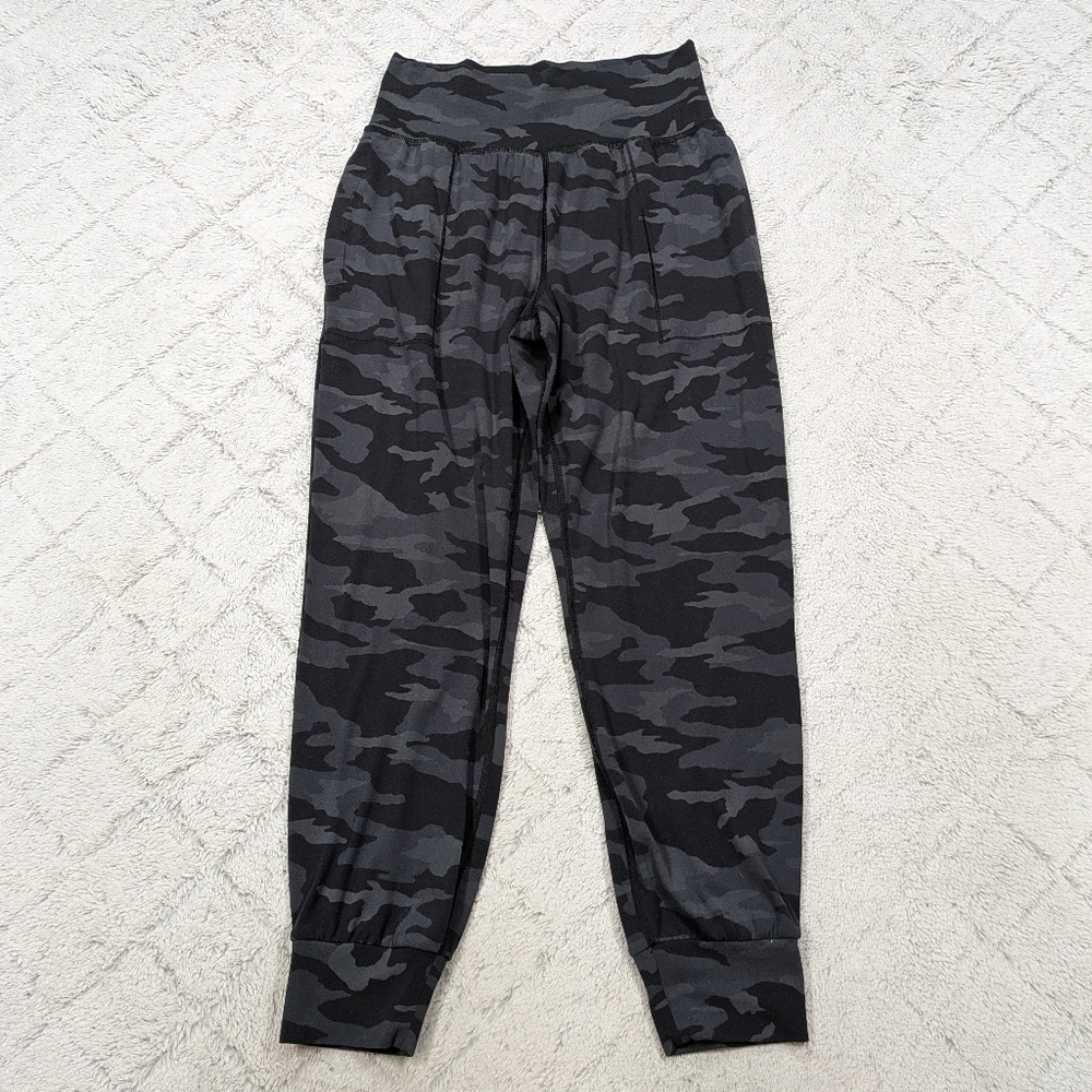 Athleta Joggers Women's S Gray Charcoal Camo Salutation High Rise Powervita 26”